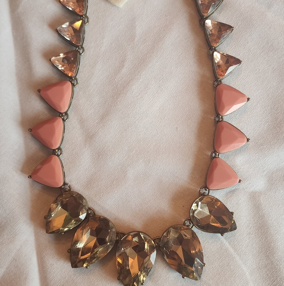 Rare coral chloe and isabel necklace